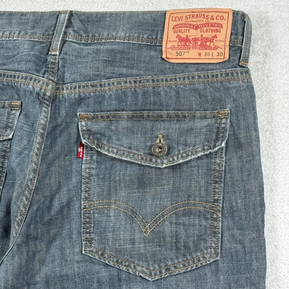 Levi's 507 Slim Boot Flap Pocket Jeans Men's 36x30 100% Cotton Medium Wash